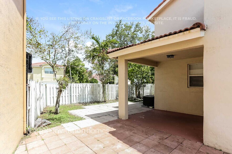 Building Photo - 15131 SW 49th St