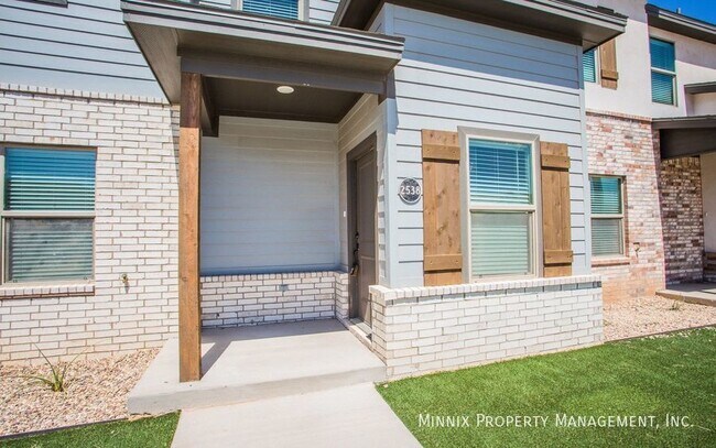 Building Photo - 2550 137th St