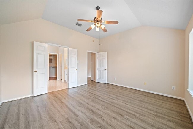 Building Photo - 21002 Normandy Forest Dr