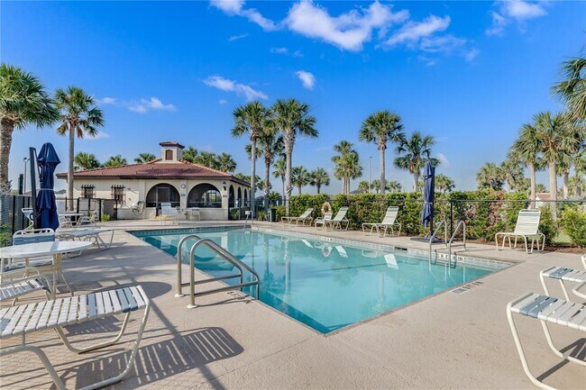 Building Photo - 80 Surfview Dr