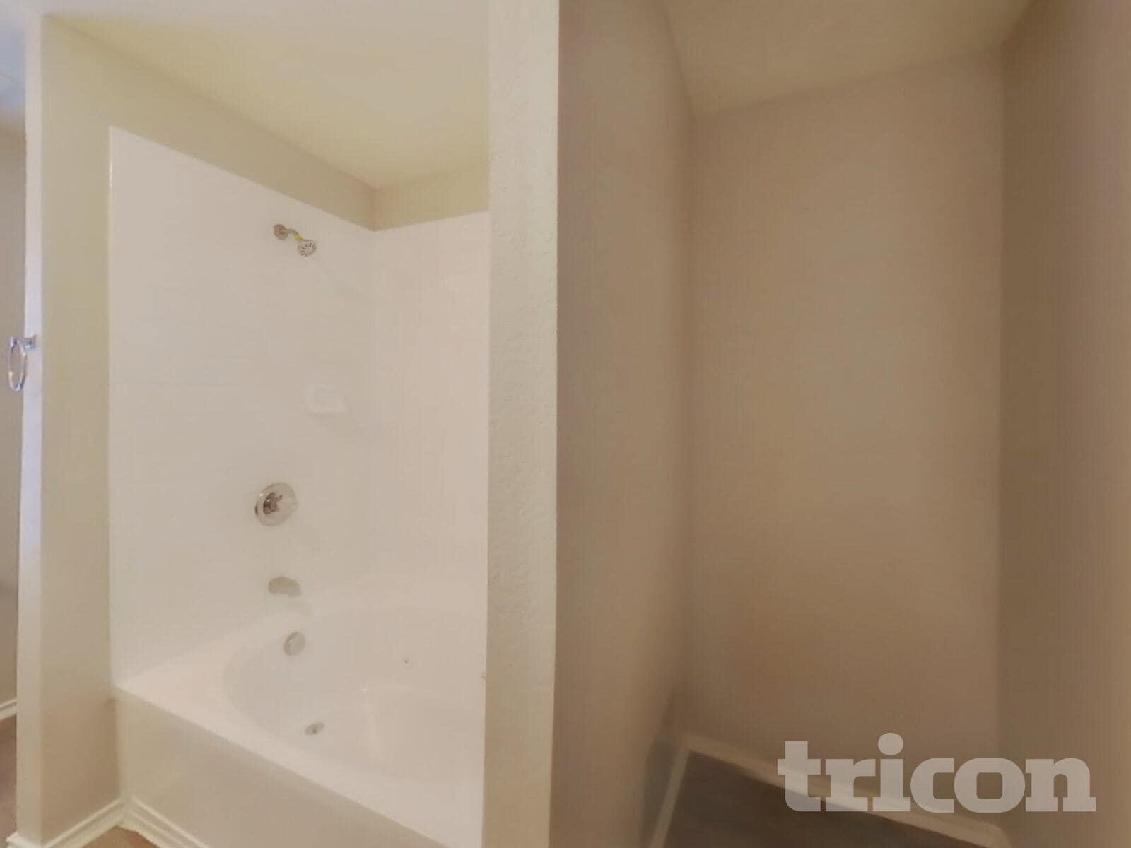 Building Photo - 4518 Safe Hbr