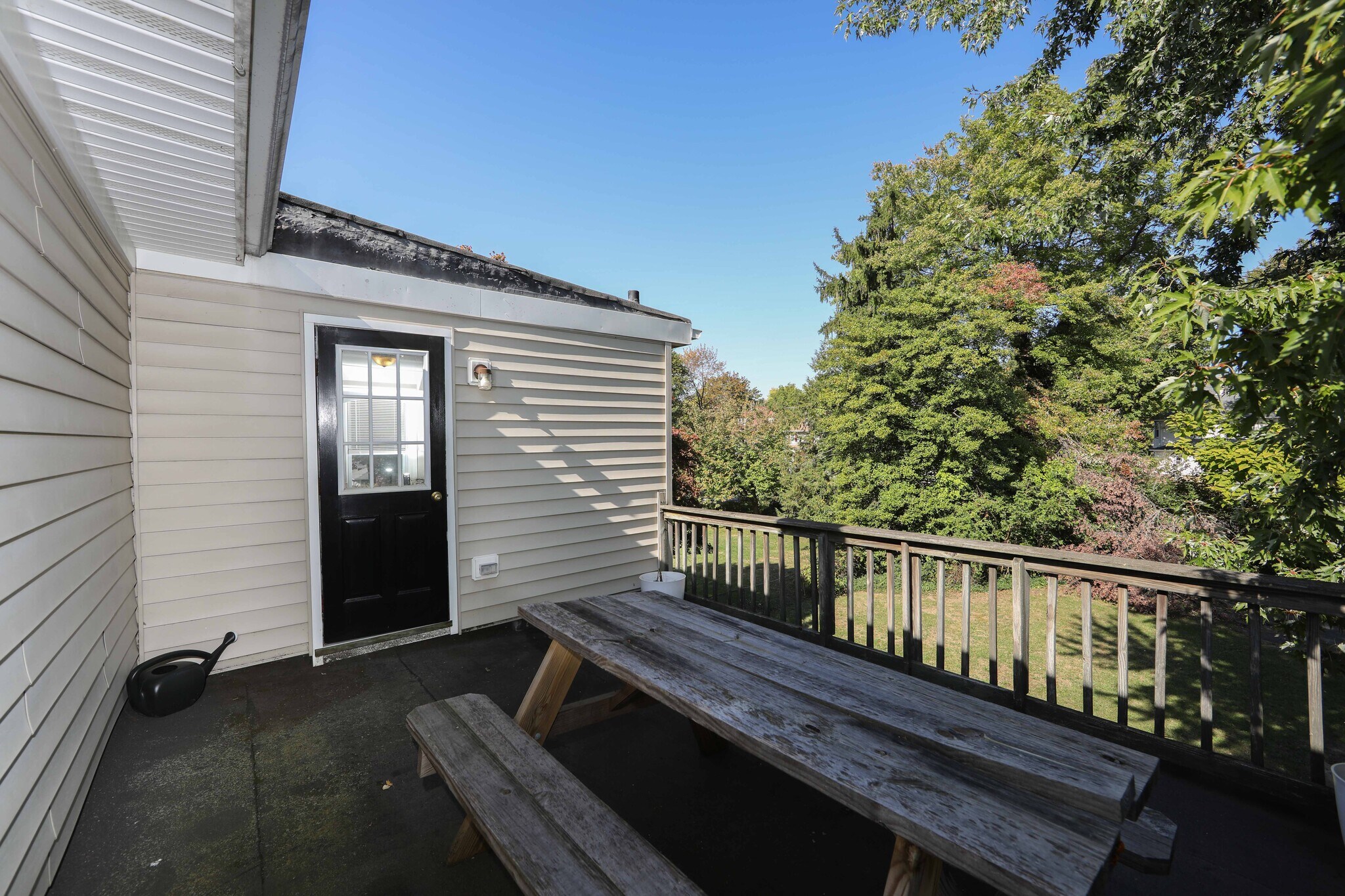 Deck - 911 Eldridge Ave