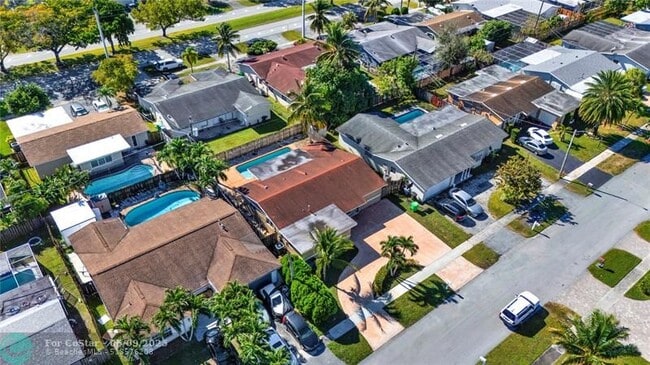 Building Photo - 9650 NW 24th St