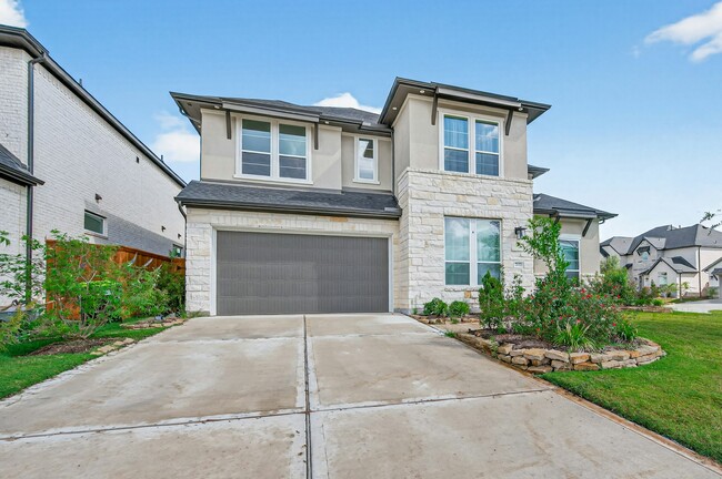 Building Photo - 7727 Pleasant Crst Dr