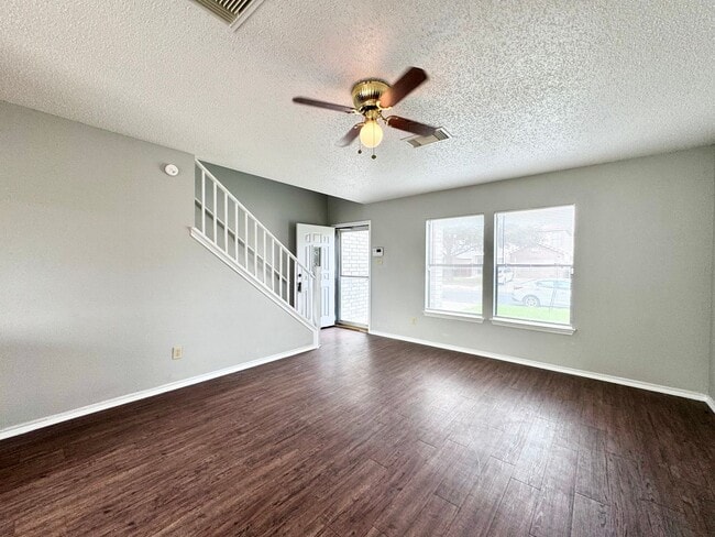 Building Photo - Welcome Home New Fridge, New Stove!