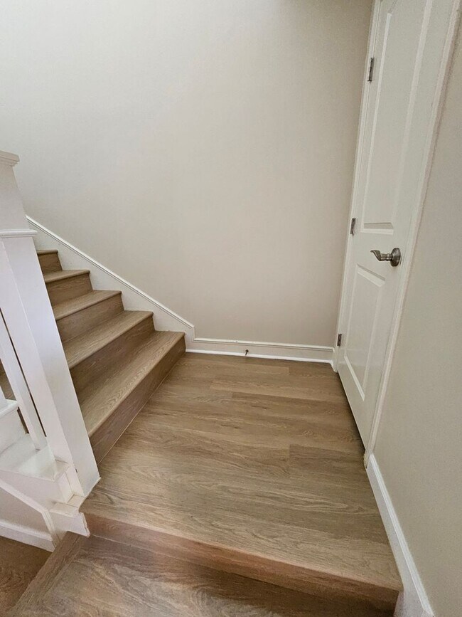Building Photo - Stonegate detached home!