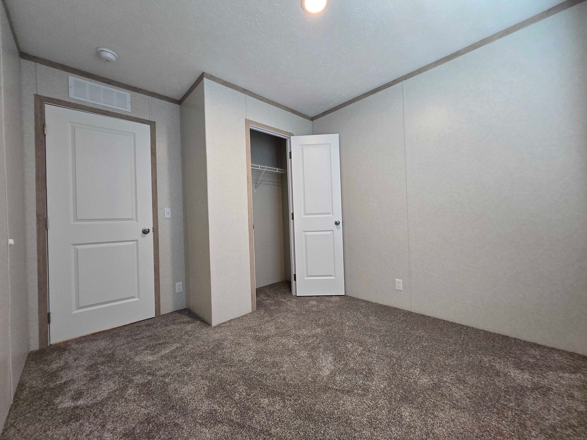 Building Photo - 52792 S Zacharias Ct