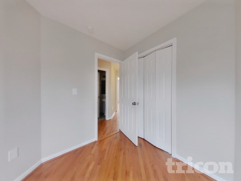 Building Photo - 11012 Mary Digges Pl