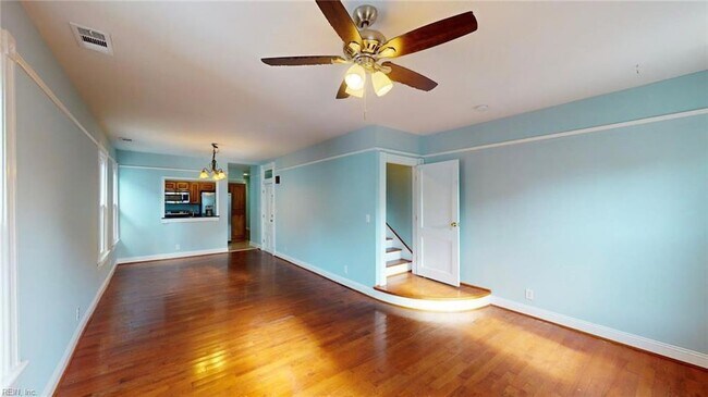 Building Photo - 409 Dinwiddie St