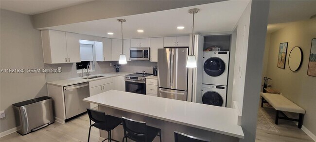 Building Photo - 1200 14th St