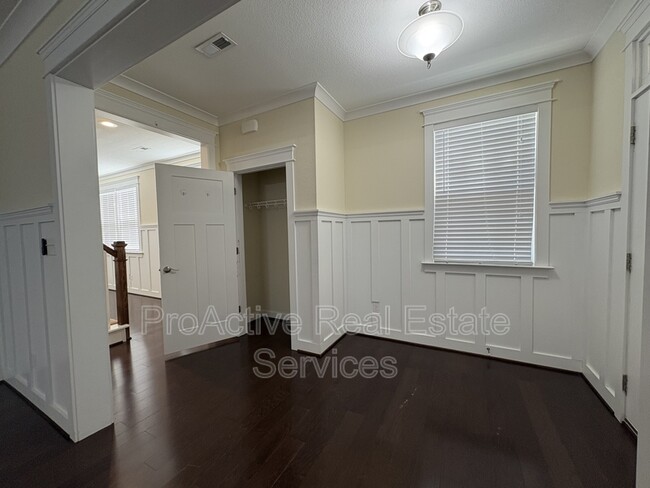 Building Photo - 616 New Jersey Ave