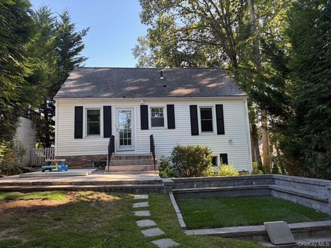 Building Photo - 154 N Rd