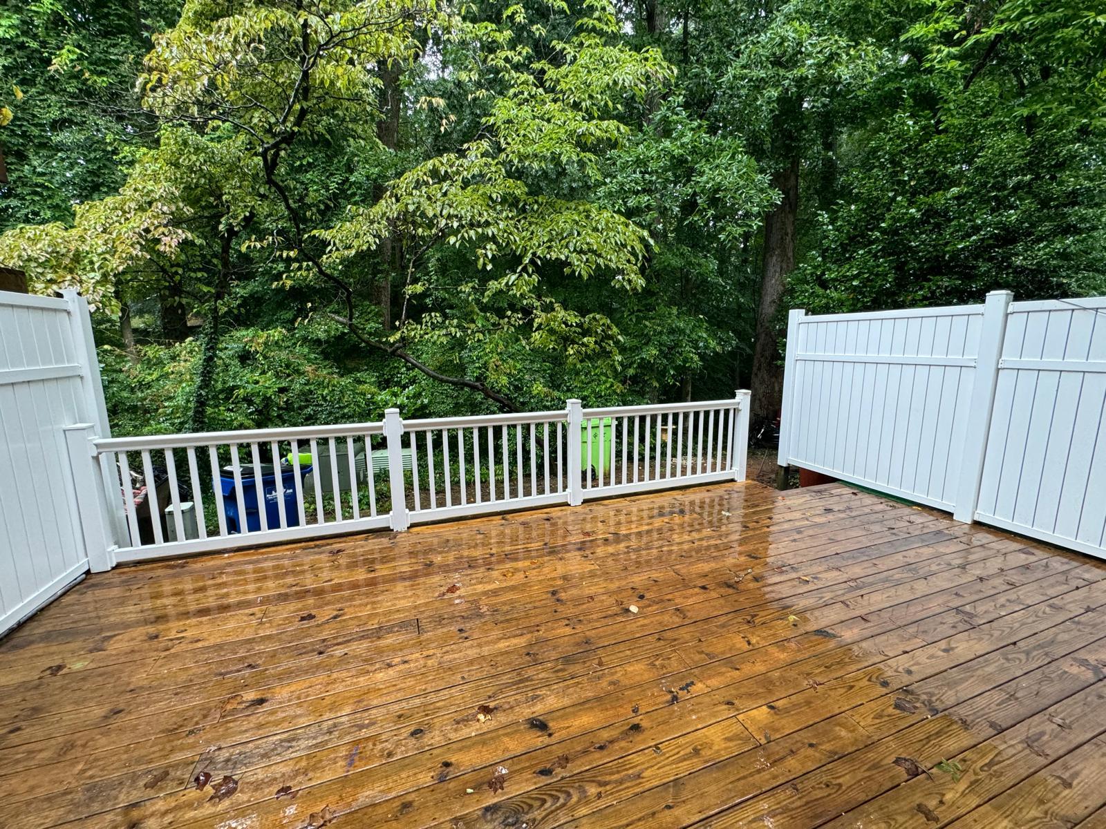 Building Photo - 5975 Dixon Dr