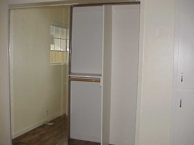 Building Photo - 26089 Victoria Blvd