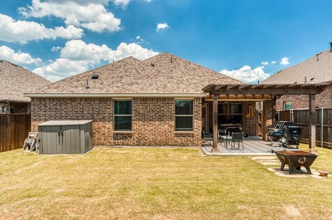 Building Photo - 616 Haven Dr