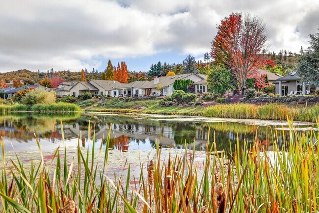 Building Photo - 460 Robert Trent Jones Blvd