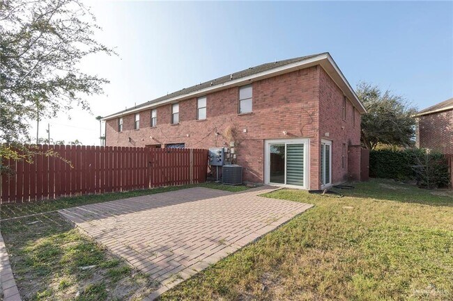 Building Photo - 20 N 48th St