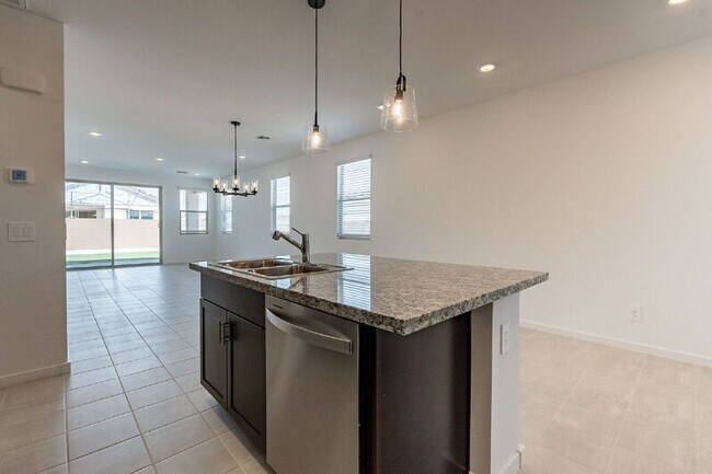 Building Photo - 2678 E Rosario Mission Dr