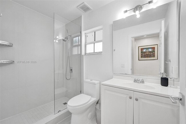 Building Photo - 648 Sand Creek Cir