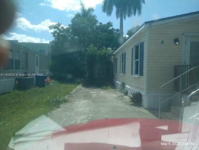 Building Photo - 35250 SW 177th Ct