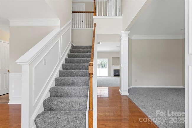 Building Photo - 16061 Stuarts Draft Ct