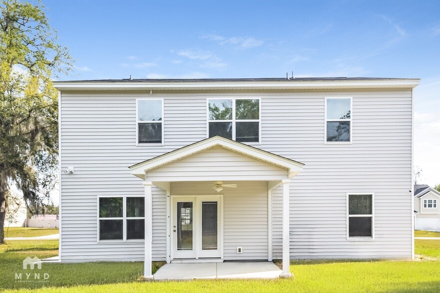 Building Photo - 72 Enclave Wy