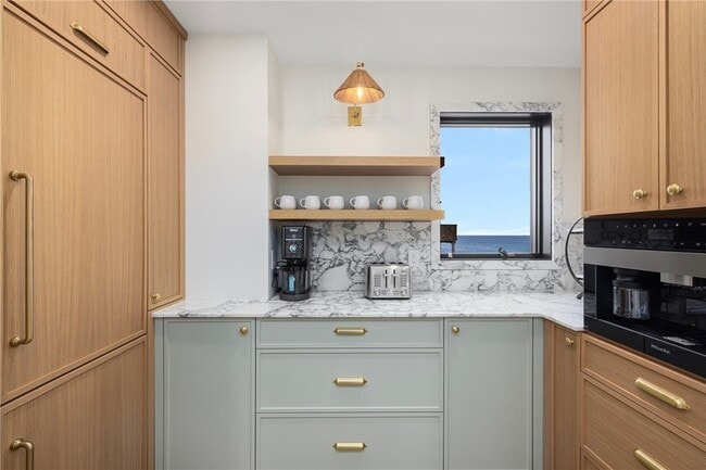 Building Photo - 41 Atlantic Ave