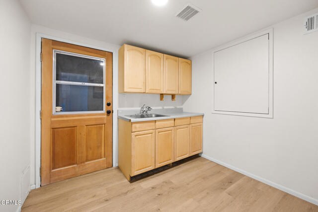 Building Photo - 534 Alta Vista Ave