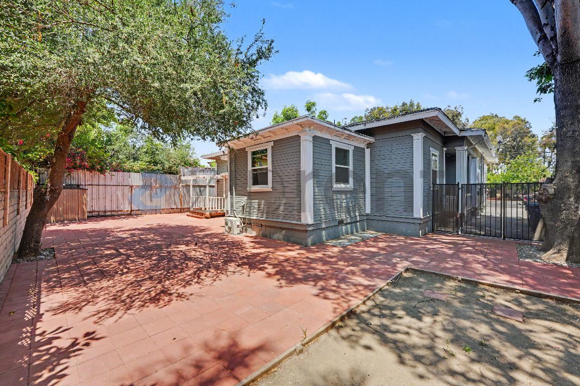 Building Photo - Unit 1333