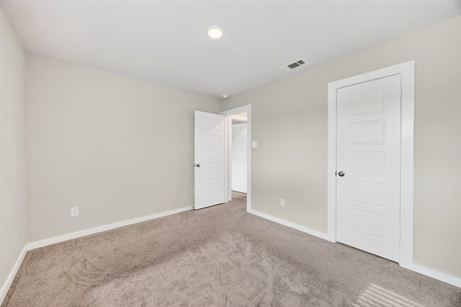 Building Photo - 21619 Coral Mist Dr