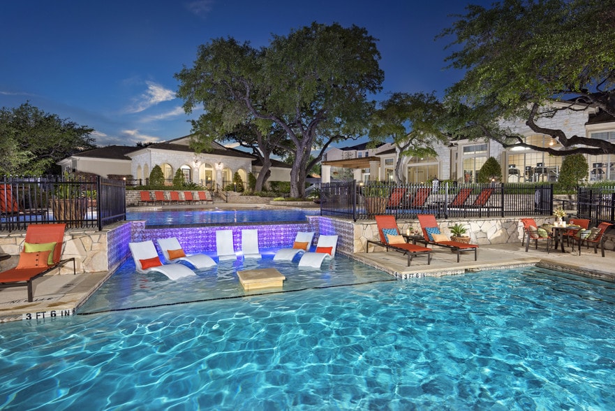 Villas Of Vista Del Norte 13000 Vista Del Norte San Antonio TX 78216