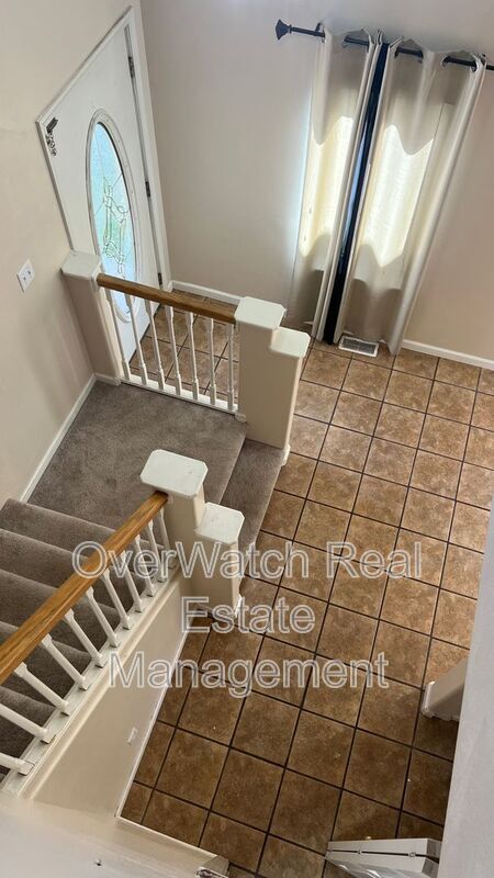 Building Photo - 2412 Hillbrook Cir