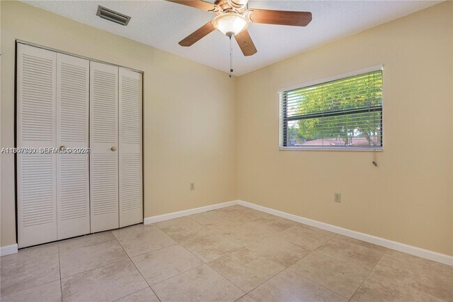 Building Photo - 568 SW 169th Terrace