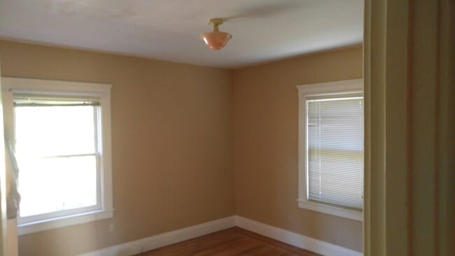 Building Photo - 28 Moss Ave