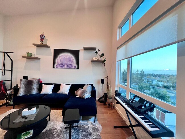 Primary Photo - 400 El Camino Real