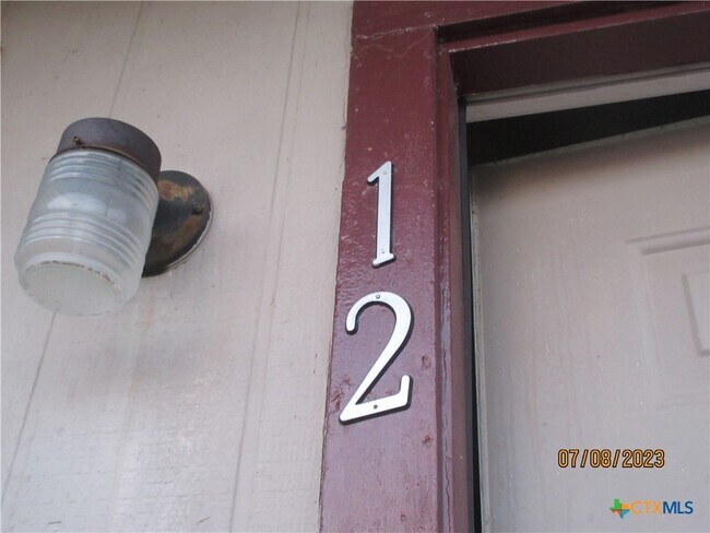 Primary Photo - 2904 Lake Rd