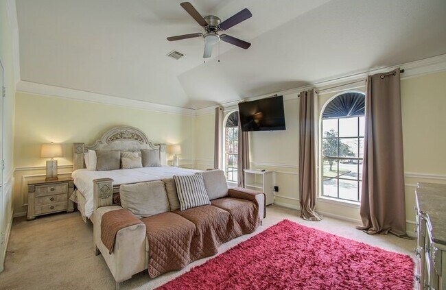 Building Photo - 3219 Leila Oaks Dr