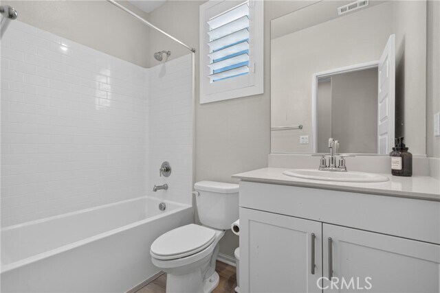 Building Photo - 19154 River Rock Ct