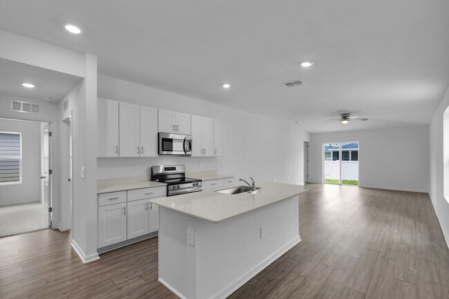 Building Photo - SW Ocala 3/2 Home in Marion Ranch