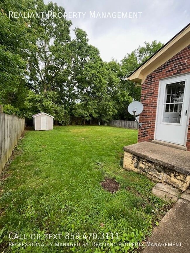 Building Photo - 233 Shreveport Dr