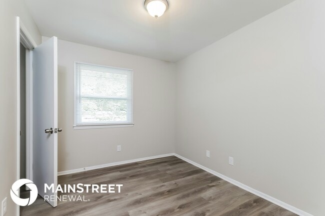 Building Photo - 1659 Marble St