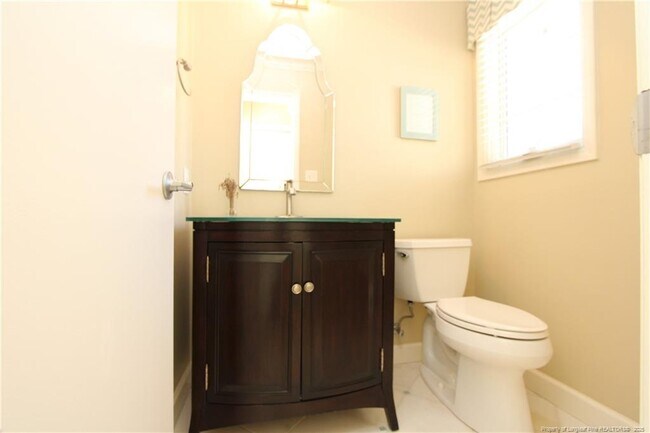 Building Photo - 3908 Littlefield Ct