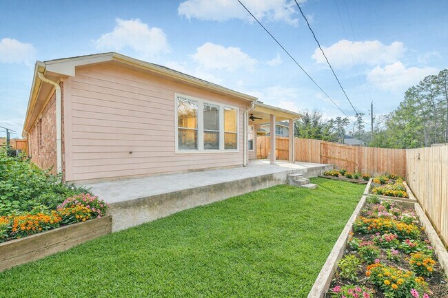 Building Photo - 13731 Cypresswood Crossing Blvd