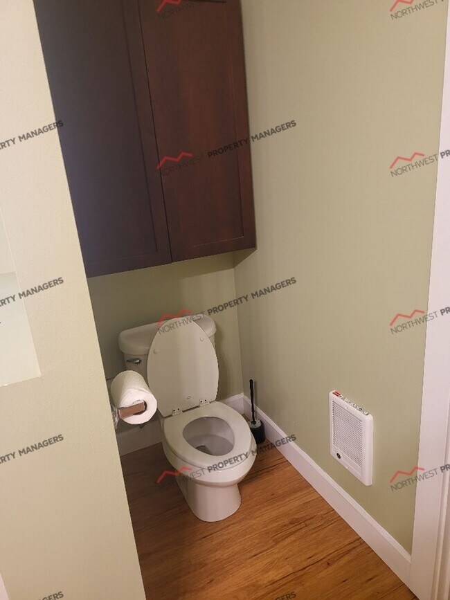 Building Photo - STATUS: AVAILABLE | R55 | $2495