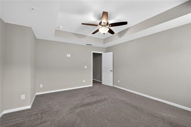 Building Photo - 3369 Hidden Stream Ct