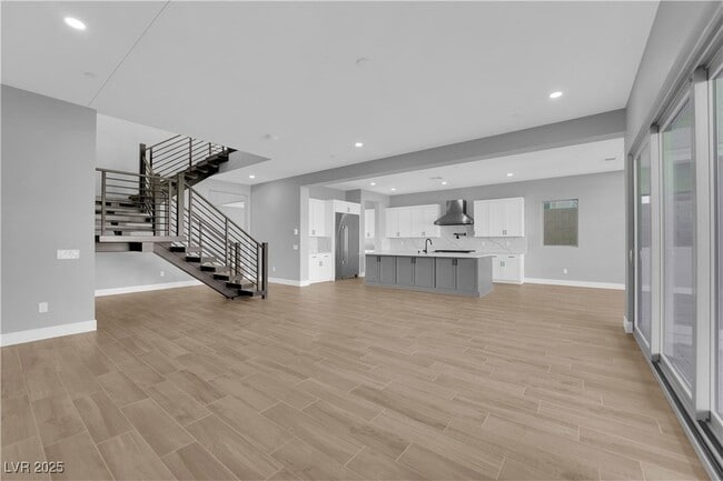 Building Photo - 10648 Stone Ledge Ave