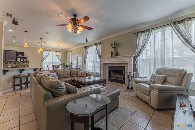 Building Photo - 701 Bighorn Dr