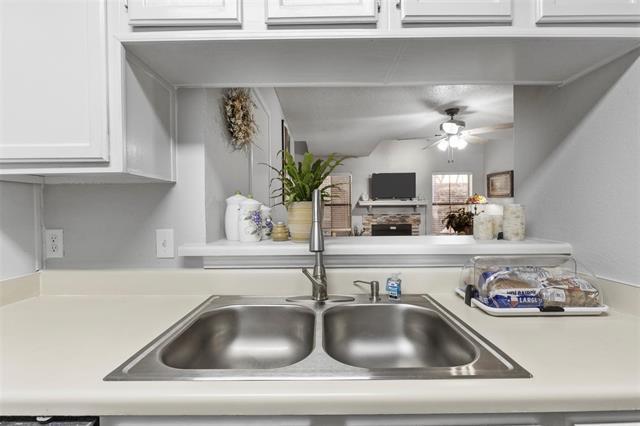 Building Photo - 3201 Donnelly Cir