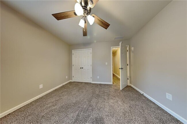 Building Photo - 3960 Brushy Wood Dr