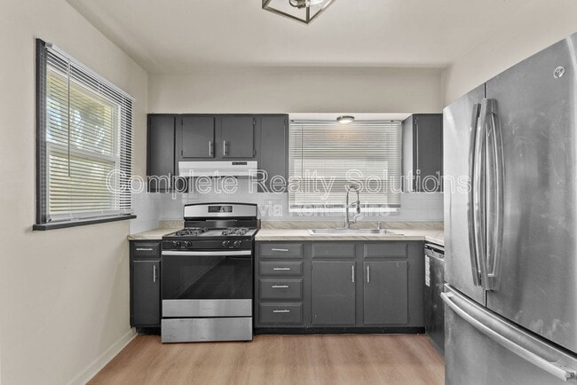 Building Photo - 9516 Jannette Dr